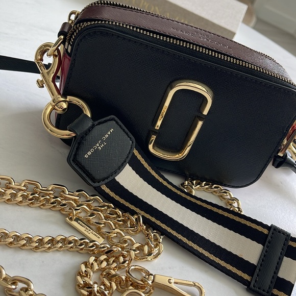 Authentic Marc Jacobs The Snap Shot Bag - Picture 1 of 7